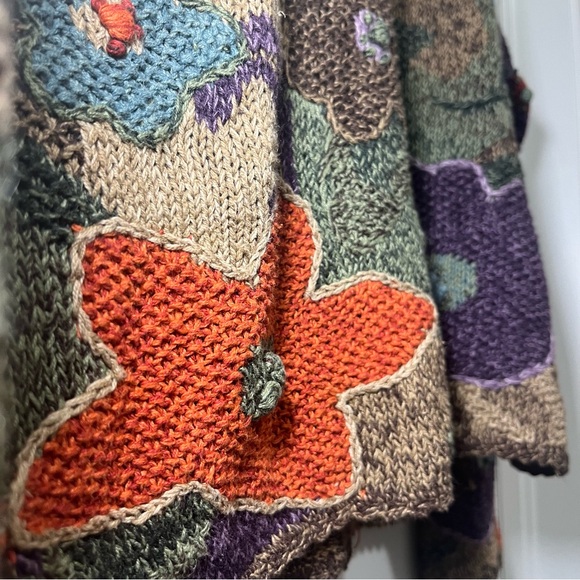 DAVID BROOKS - Hand Knit - Floral Print Sweater - Women’s M - Picture 6 of 12